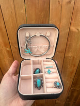 Load image into Gallery viewer, Skull Travel Jewelry Box