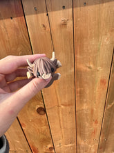 Load image into Gallery viewer, 4 Part - Highland Cow Fidget